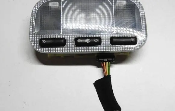Citroen DS3 Headlining lighting console trim 9672570380