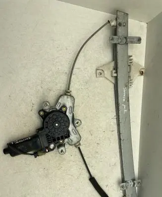 Hyundai Terracan Front door window regulator with motor