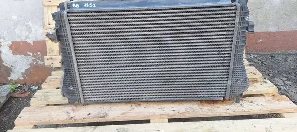 Volkswagen PASSAT B6 Radiator set 3C0145805AD 3C0121253BB