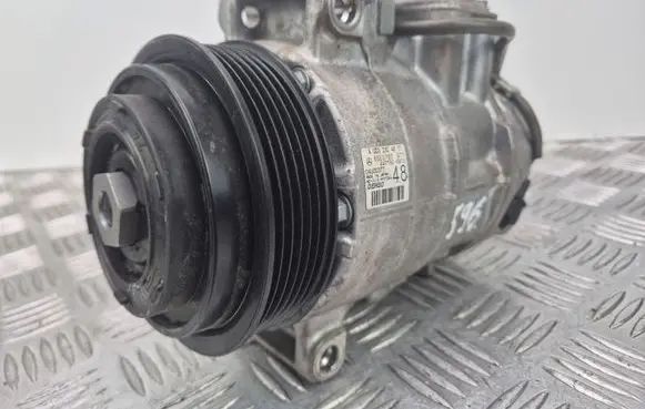Mercedes-Benz E W212 Air conditioning (A/C) compressor (pump) A0032304811