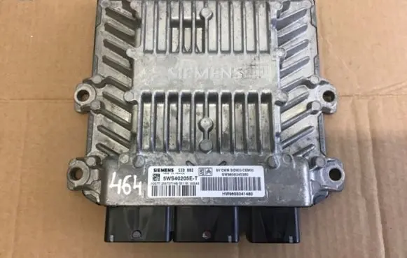 Peugeot 407 Engine control unit/module 5WS40205ET