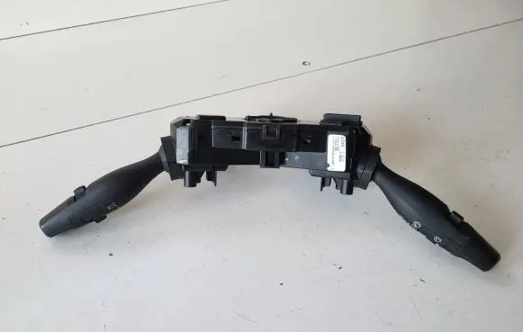 KIA Sportage Indicator stalk 93403D9450
