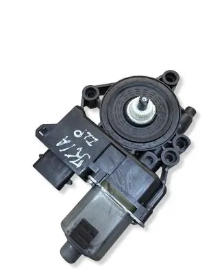 KIA Pro Cee'd III Front door window regulator motor 82460J7710 9F14A F00S1W2353