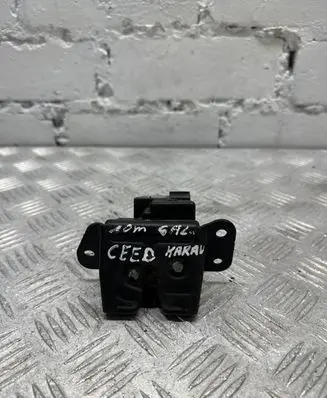 KIA Ceed Tailgate/trunk/boot lock/catch/latch