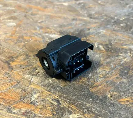 BMW 3 E46 Ignition lock contact 6901961