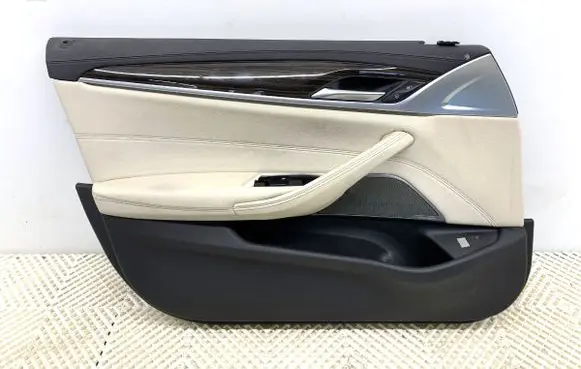 BMW 5 G30 G31 G38 Front door card panel trim 
