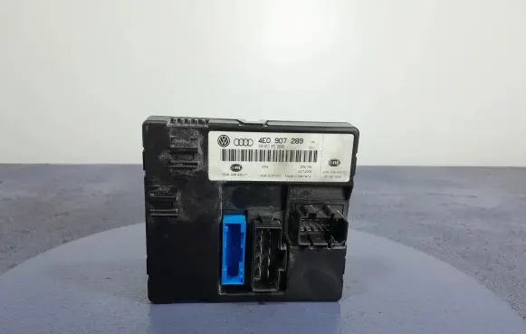 Audi A8 S8 D3 4E Comfort/convenience module 4E0907289E