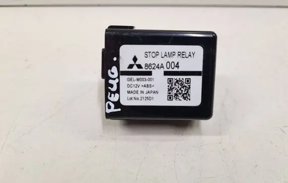 Peugeot iOn Rear light relay 8624A004