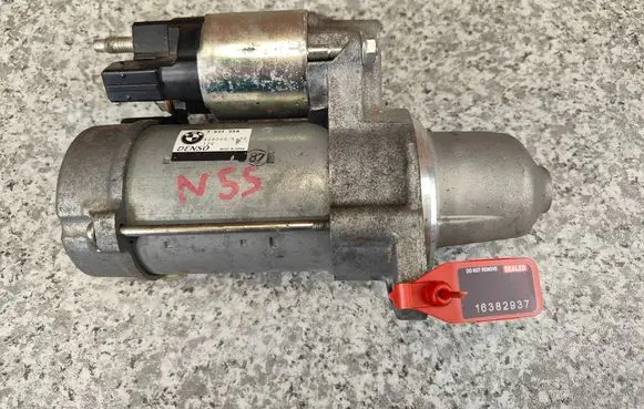 BMW 1 F20 F21 Starter motor 7631558