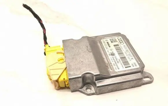 Audi A6 Allroad C7 Gateway control module 4G0907637K 4G0907637F 0265020242