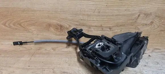 Volvo S60 Front door lock 31301740