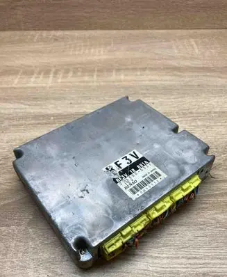 Mazda 626 Engine control unit/module ECU RF3V18881A 2758005331 WITHPLUG