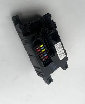 Fiat Punto (199) Fuse module 00517986150 28122166 97RI010040