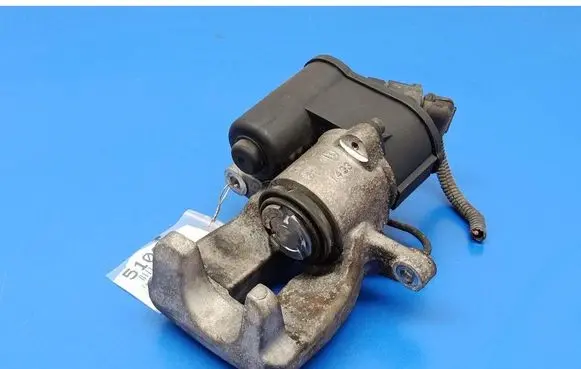 Volkswagen PASSAT B5.5 Rear brake caliper 