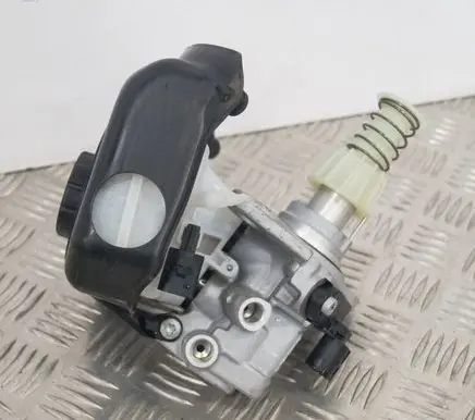 Audi A4 S4 B9 8W Master brake cylinder 8W0611367