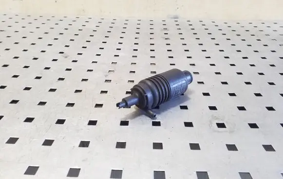 Audi 80 90 S2 B4 Windscreen/windshield washer pump 4A0955651