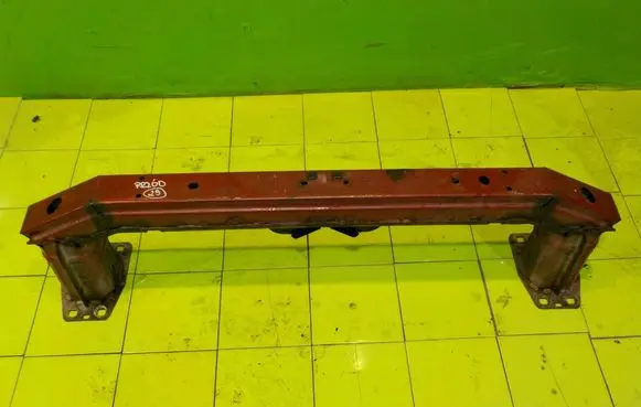 Land Rover Freelander 2 - LR2 Front bumper foam support bar PRZOD