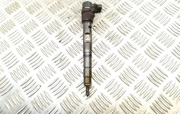 Audi A8 S8 D3 4E Fuel injector 0445110158