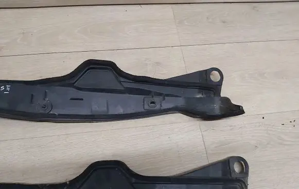 Toyota Auris E180 Fender foam support/seal 53828-02160 A53828-02160
