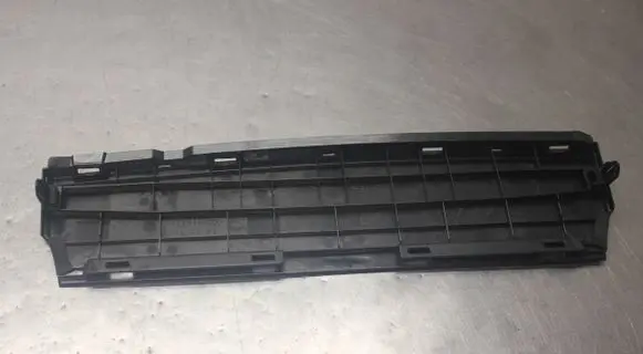 Toyota Prius+ (ZVW40) Dashboard lower bottom trim panel 5540647110