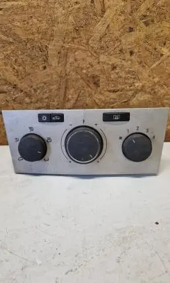 Opel Zafira B Climate control unit 13269404 901513600001