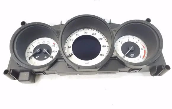 Mercedes-Benz CLS C218 X218 Speedometer (instrument cluster) A2189007502