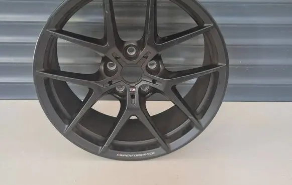 BMW 1 F40 R18 alloy rim 8092354