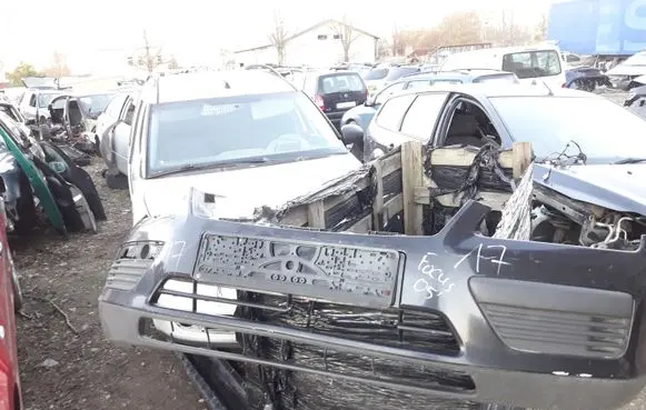 Ford Focus Front bumper