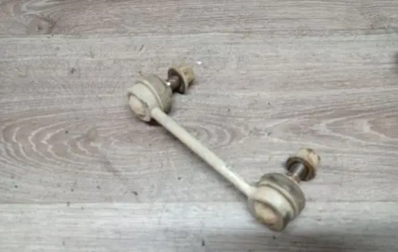 Rear anti-roll bar/stabilizer link