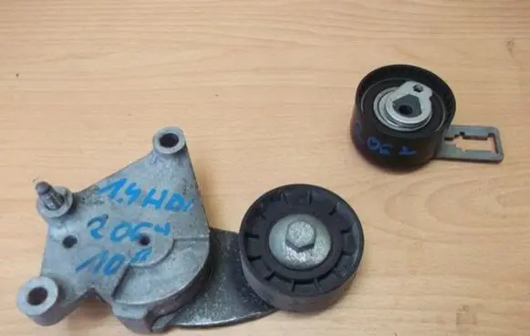 Peugeot 206 Timing belt tensioner 