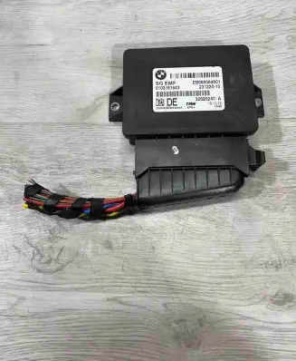 BMW 5 F10 F11 Hand brake control module 6850846 32620247A 0103161643