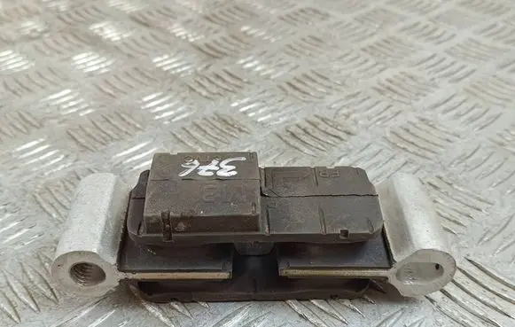 Nissan X-Trail T33 Bracket in trunk/boot 