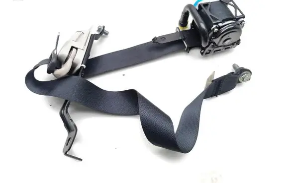 Mazda 6 Front seatbelt TKAH2EH939 0589P1000146