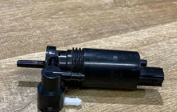 Land Rover Range Rover Sport L494 Windscreen/windshield washer pump 1042518001 791621 150610C