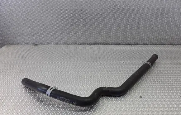 Mercedes-Benz S W220 Engine coolant pipe/hose A2208320794