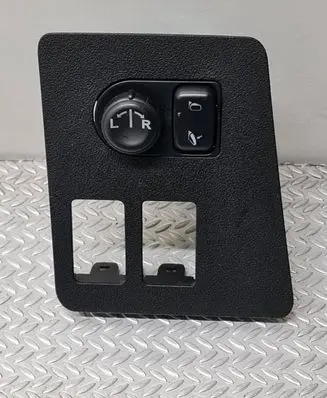 Nissan Qashqai Wing mirror switch 68485JD900 K77770 R10970A77500