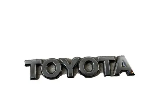 Toyota Corolla Verso E121 Manufacturers badge/model letters 