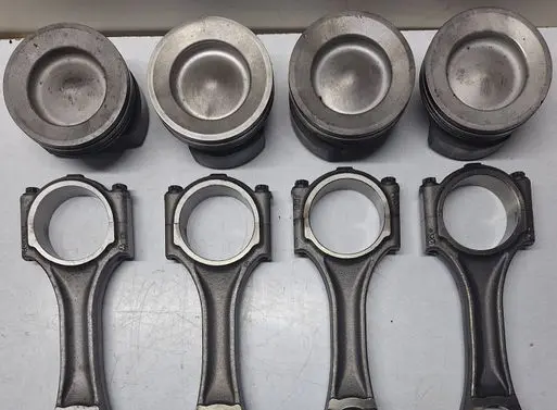 Fiat Ducato Piston with connecting rod 85MT2M