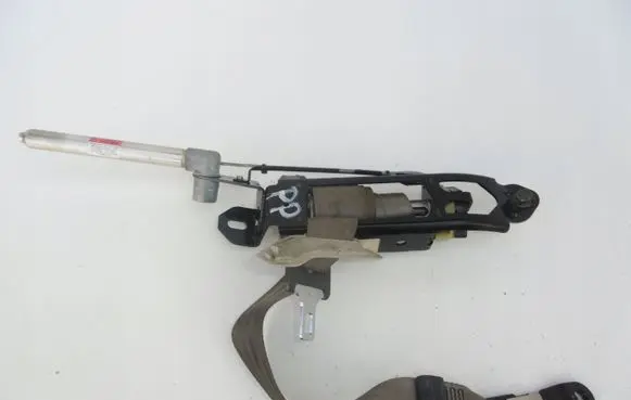 Volvo S80 Front seatbelt 9476737