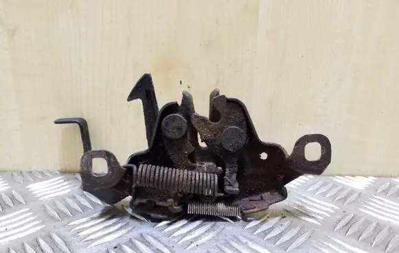 Ford Maverick Engine bonnet/hood lock/catch