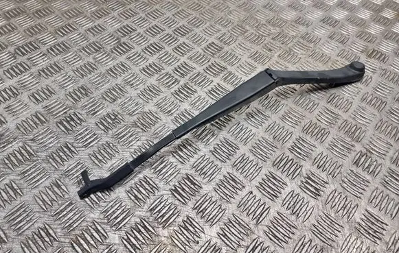 Mercedes-Benz E W212 Front wiper blade arm A2128201344