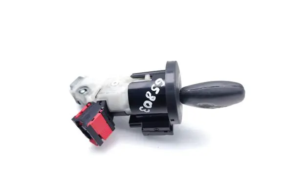 Opel Vivaro Ignition lock 285910001R F5513D817