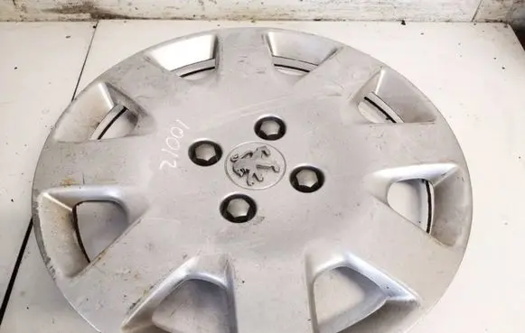 Peugeot 207 R15 wheel hub/cap/trim 9649057180