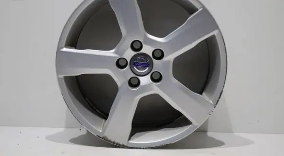 Volvo V50 R17 alloy rim 31290177 ET525 70JX17H2