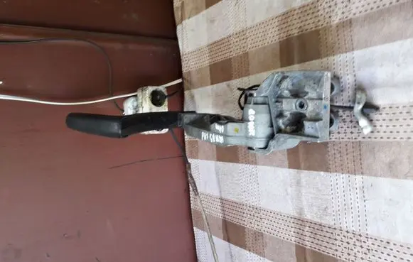 Audi A3 S3 8P Handbrake/parking brake lever assembly