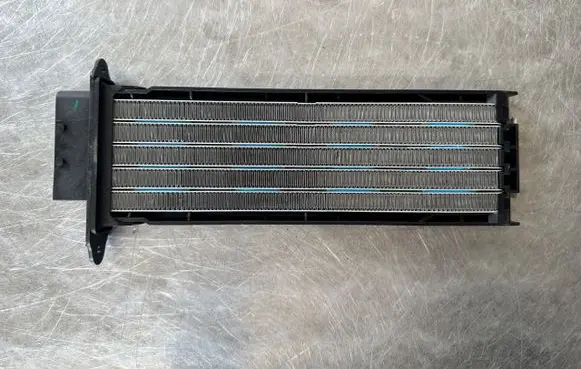 Peugeot 308 Electric cabin heater radiator T4038002