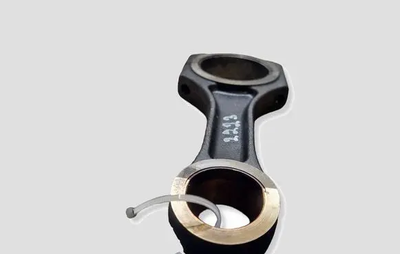 Mercedes-Benz C W204 Connecting rod/conrod 65100