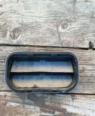 Volvo S80 Quarter panel pressure vent YF1A54280B62AE