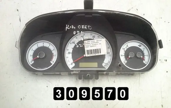 KIA Ceed Speedometer (instrument cluster) 94001-1H010