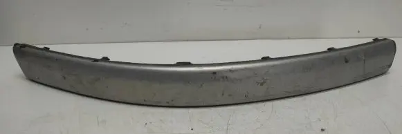 Volkswagen PASSAT B5 Front bumper splitter molding 3B0807718